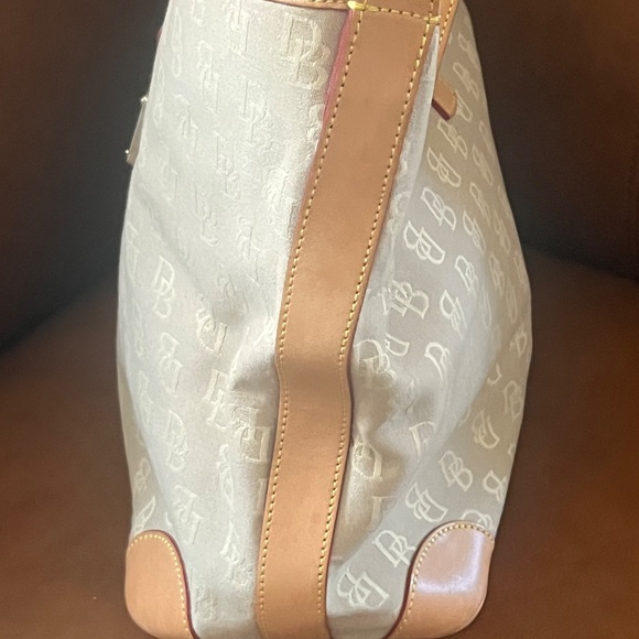 Dooney & Bourke  Anniversary Monogram Tote Shoulder Bag LARGE - Picture 14 of 16